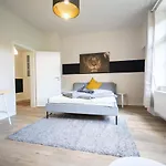 Apartament Fullhouse - - L96 - Smarttv - Nespresso - 2 Queensize Beds *