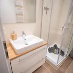 Fullhouse - - L96 - Smarttv - Nespresso - 2 Queensize Beds * Zwickau