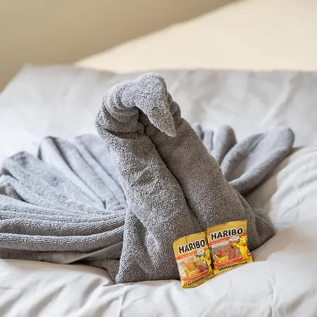 Appartement Fullhouse - - L96 - Smarttv - Nespresso - 2 Queensize Beds