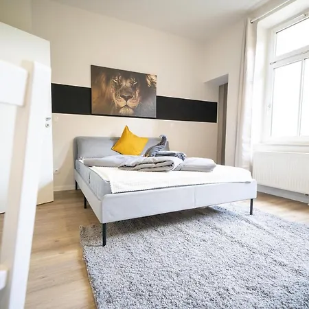 Fullhouse - - L96 - Smarttv - Nespresso - 2 Queensize Beds דירה