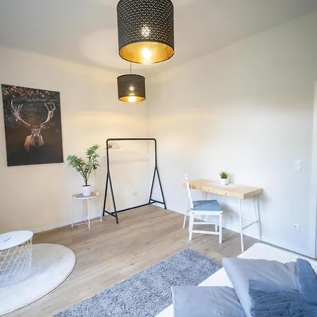 Fullhouse - - L96 - Smarttv - Nespresso - 2 Queensize Beds